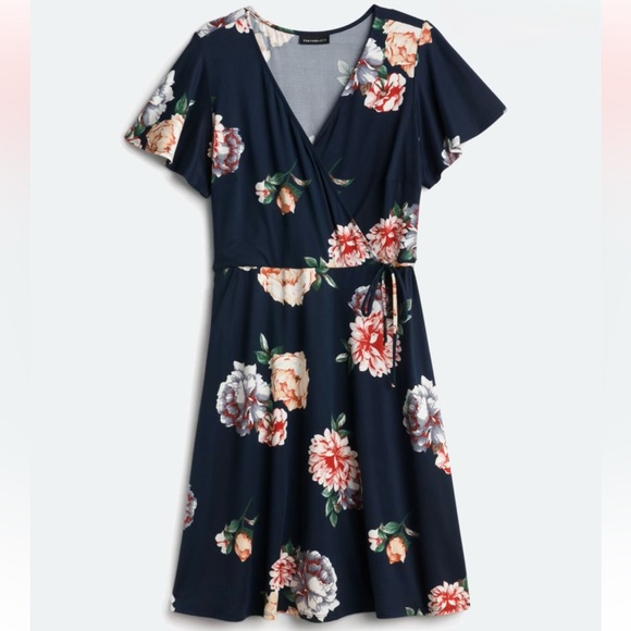 NWT Fortune + Ivy Roanne Faux Wrap Knit Dress - Navy Floral - Size 1X - Picture 2 of 8
